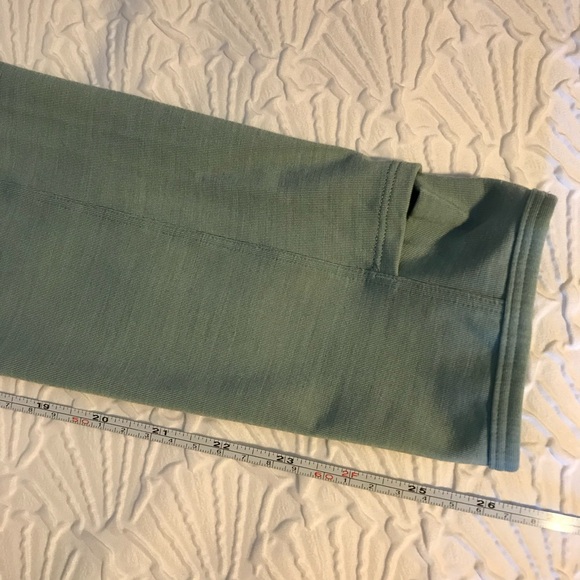 Allbirds Sage Green Quarter-Zip Top NWT - Picture 11 of 11